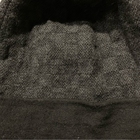Louis Vuitton Petit Damier Beanie - Picture 3 of 5